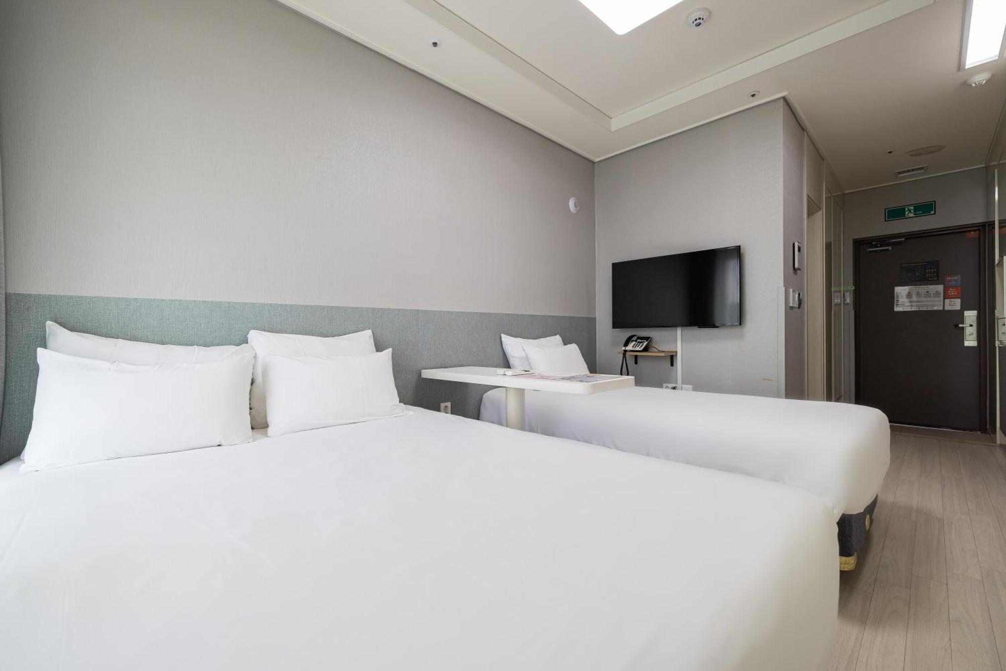 Gl City Hotel Incheon Airport Exterior photo